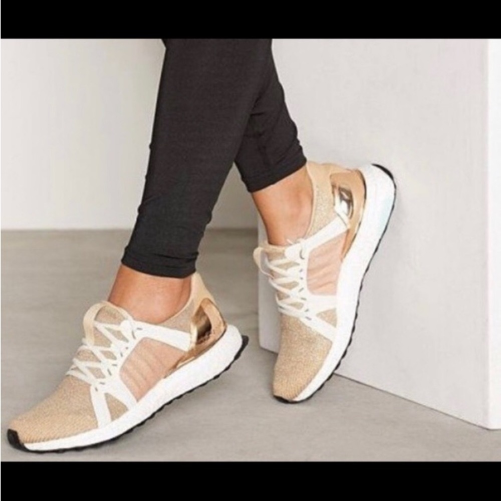 ADIDAS STELLA MCCARTNEY GOLD BLUSH/ RISE GOLD RUNNING SHOE SZ 7.5 LIKE NEW